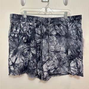 NWT Royalty For Me Women Linen Shorts Plus Tie Dye Summer Beach Size 2X